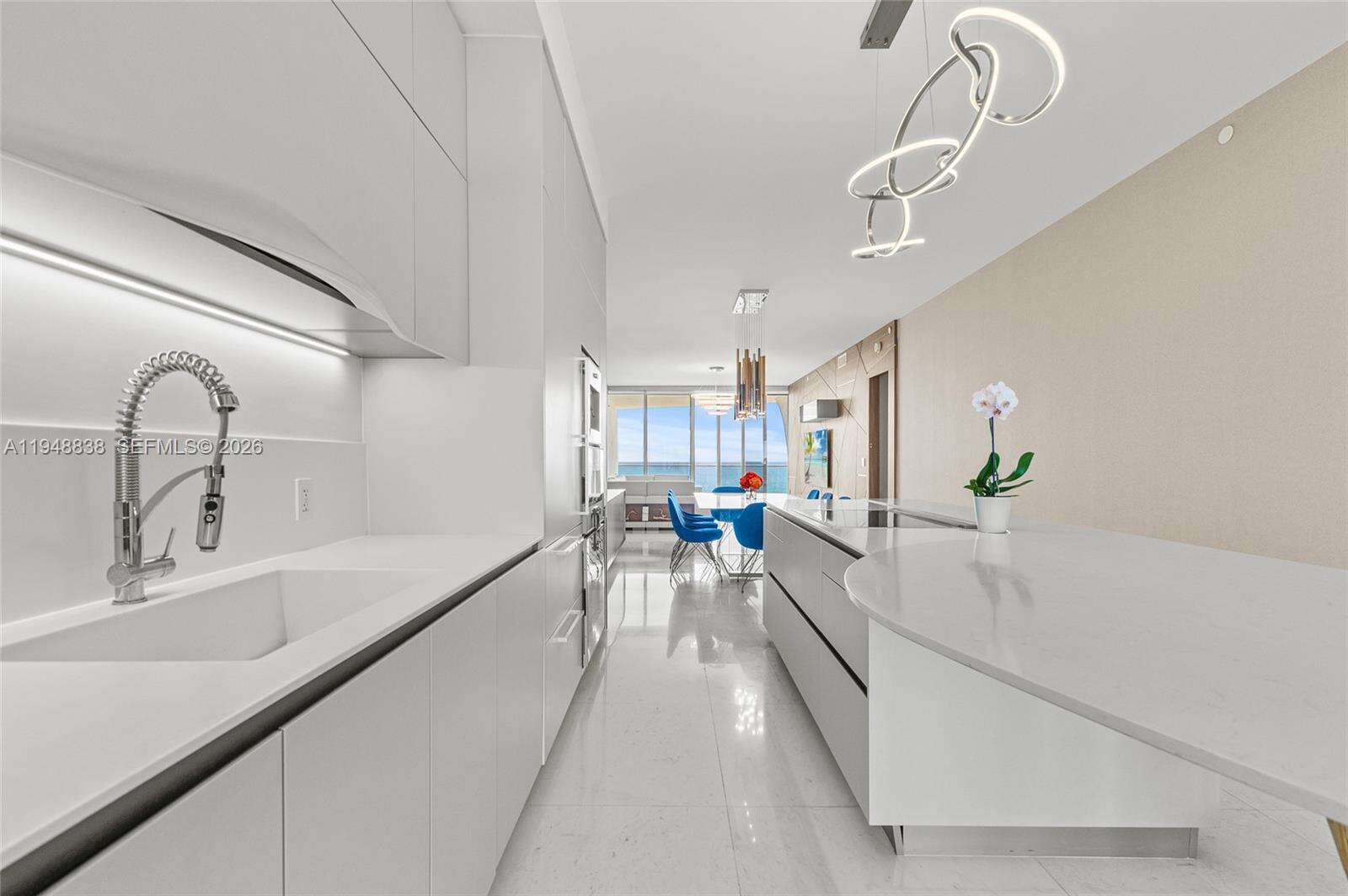 JADE SIGNATURE - 16901 Collins Ave, Sunny Isles Beach, FL 33160 | Picture 5