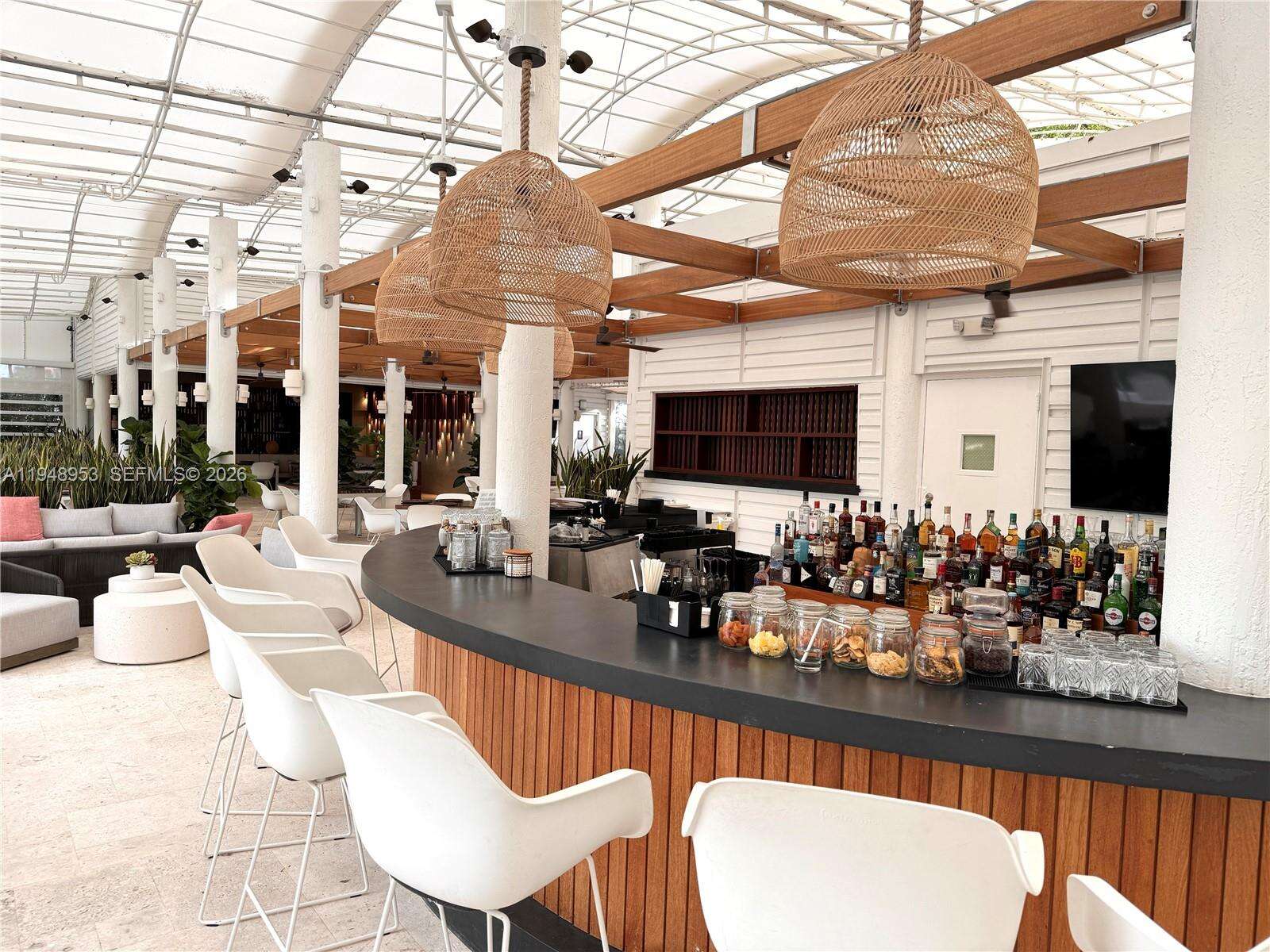 MURANO AT PORTOFINO - 1000 Pointe Dr, Miami Beach, FL 33139 | Picture 24