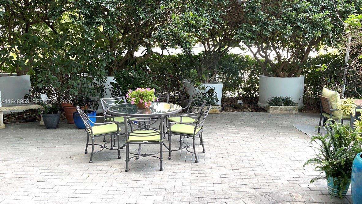 MURANO AT PORTOFINO - 1000 Pointe Dr, Miami Beach, FL 33139 | Picture 27