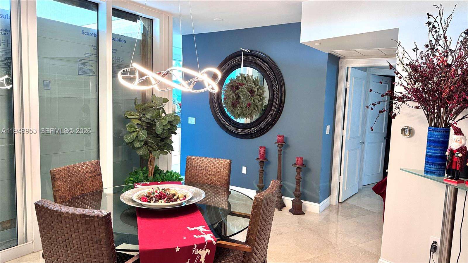 MURANO AT PORTOFINO - 1000 Pointe Dr, Miami Beach, FL 33139 | Picture 4