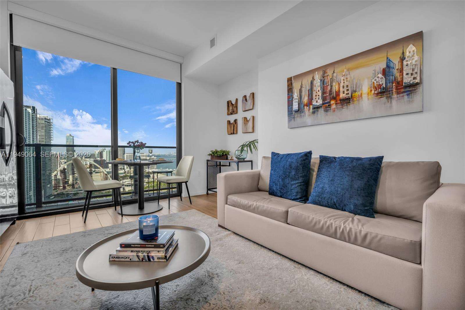 The Elser at 398 5 St, Miami, FL 33132 - For Sale photo 2