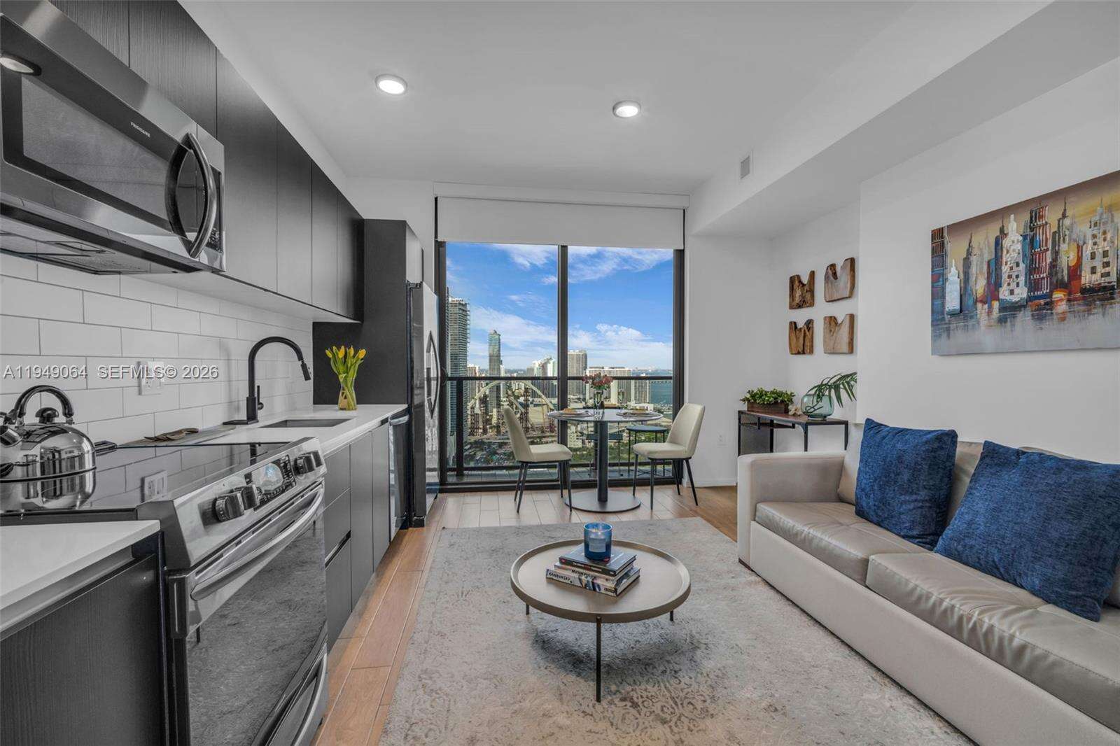 The Elser at 398 5 St, Miami, FL 33132 - For Sale photo 5