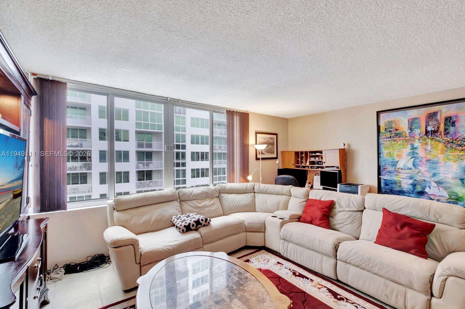 The Carriage House at 5401 Collins Ave, Miami Beach, FL 33140 - For Sale photo 19