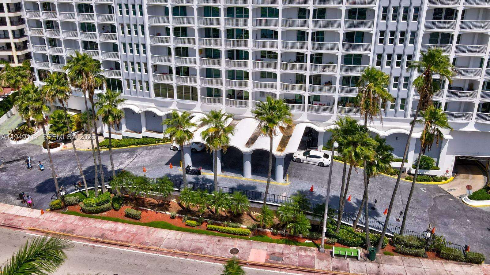 The Carriage House at 5401 Collins Ave, Miami Beach, FL 33140 - For Sale photo 30
