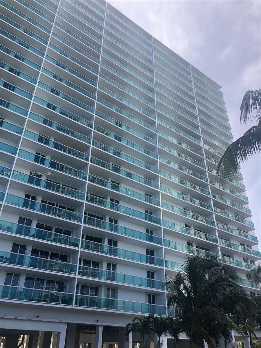 Arlen House at 100 Bayview Dr, Sunny Isles Beach, FL 33160 - For Sale photo 1