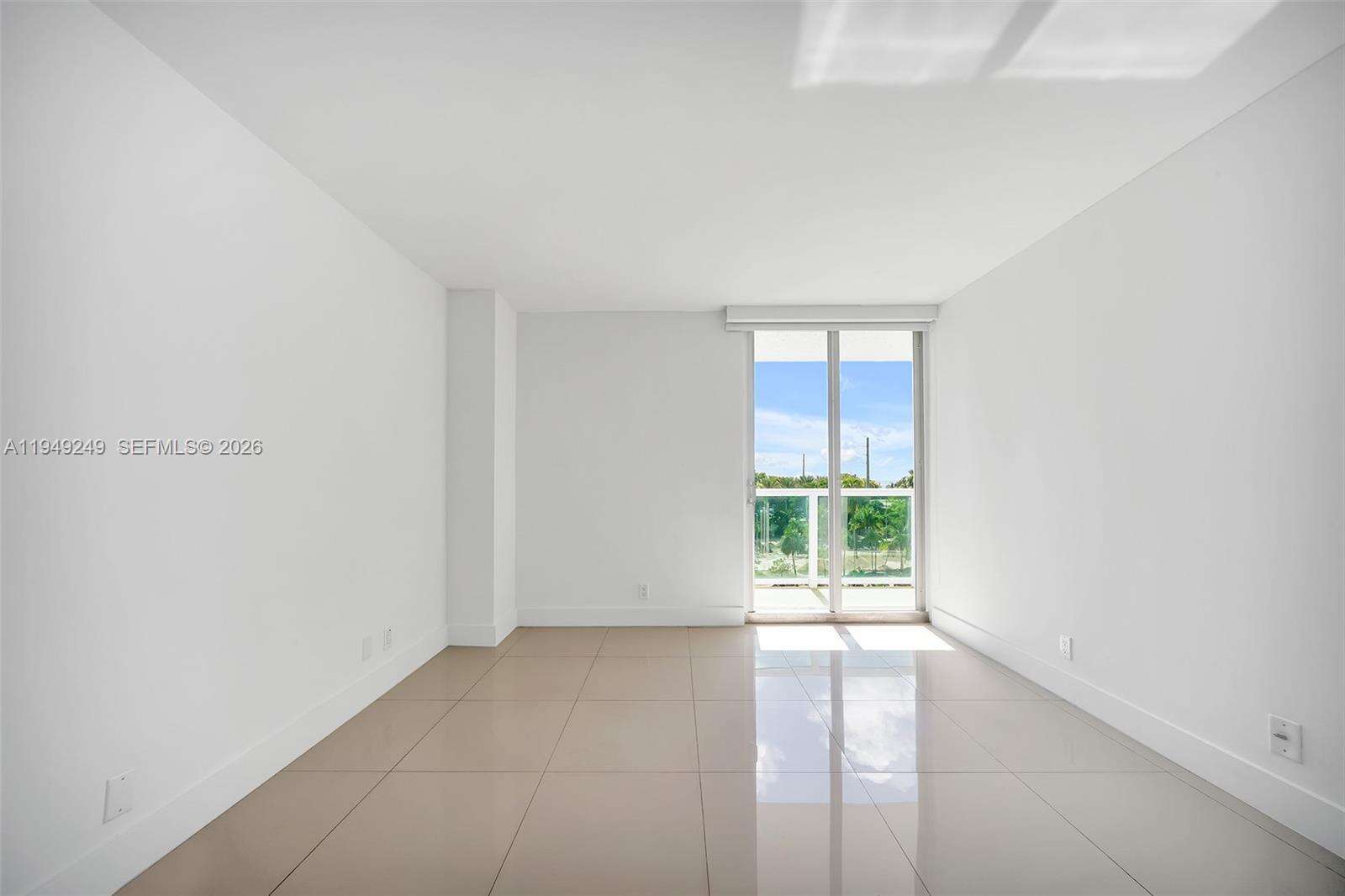 Arlen House at 100 Bayview Dr, Sunny Isles Beach, FL 33160 - For Sale photo 23