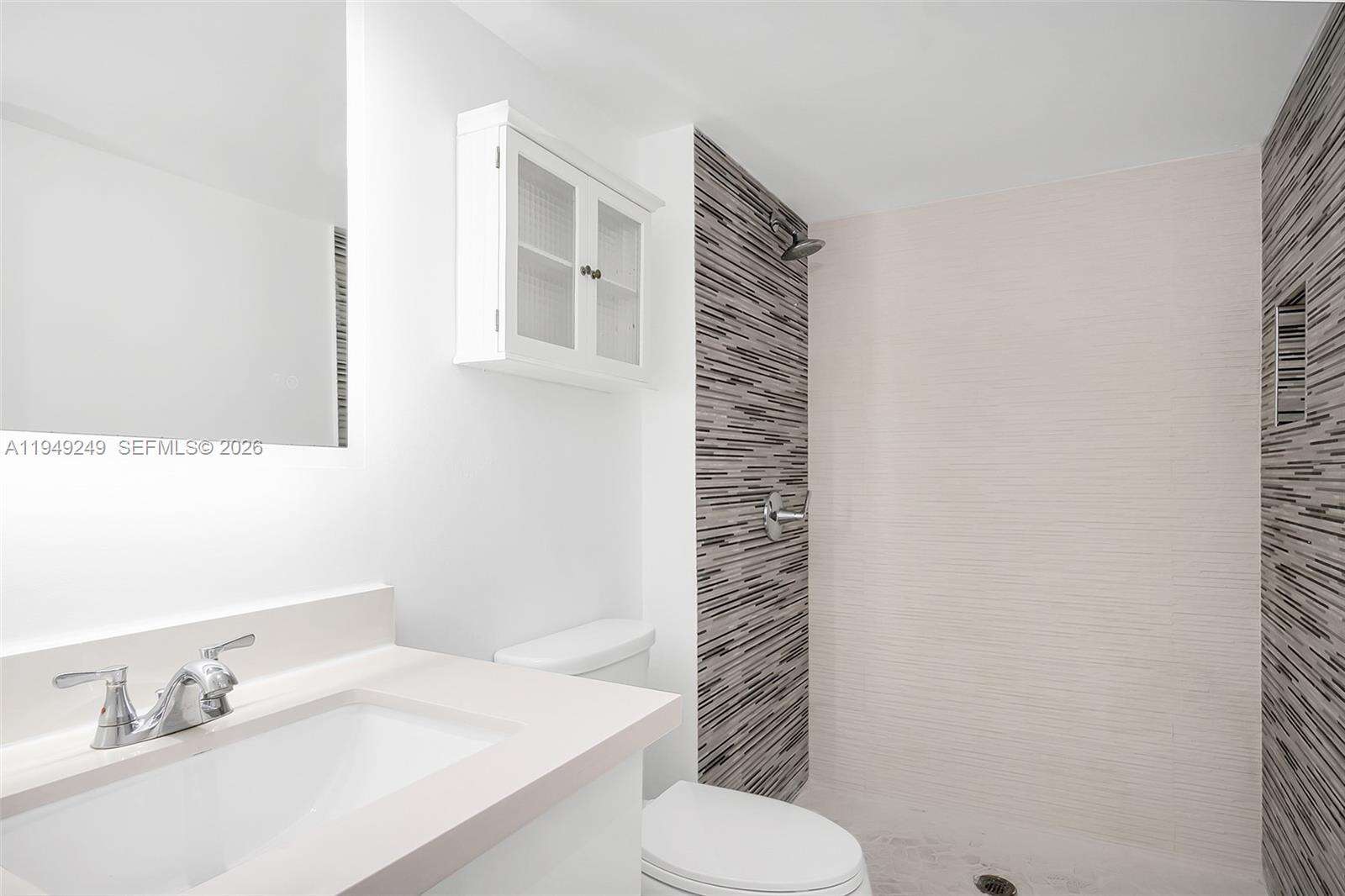 Arlen House at 100 Bayview Dr, Sunny Isles Beach, FL 33160 - For Sale photo 26
