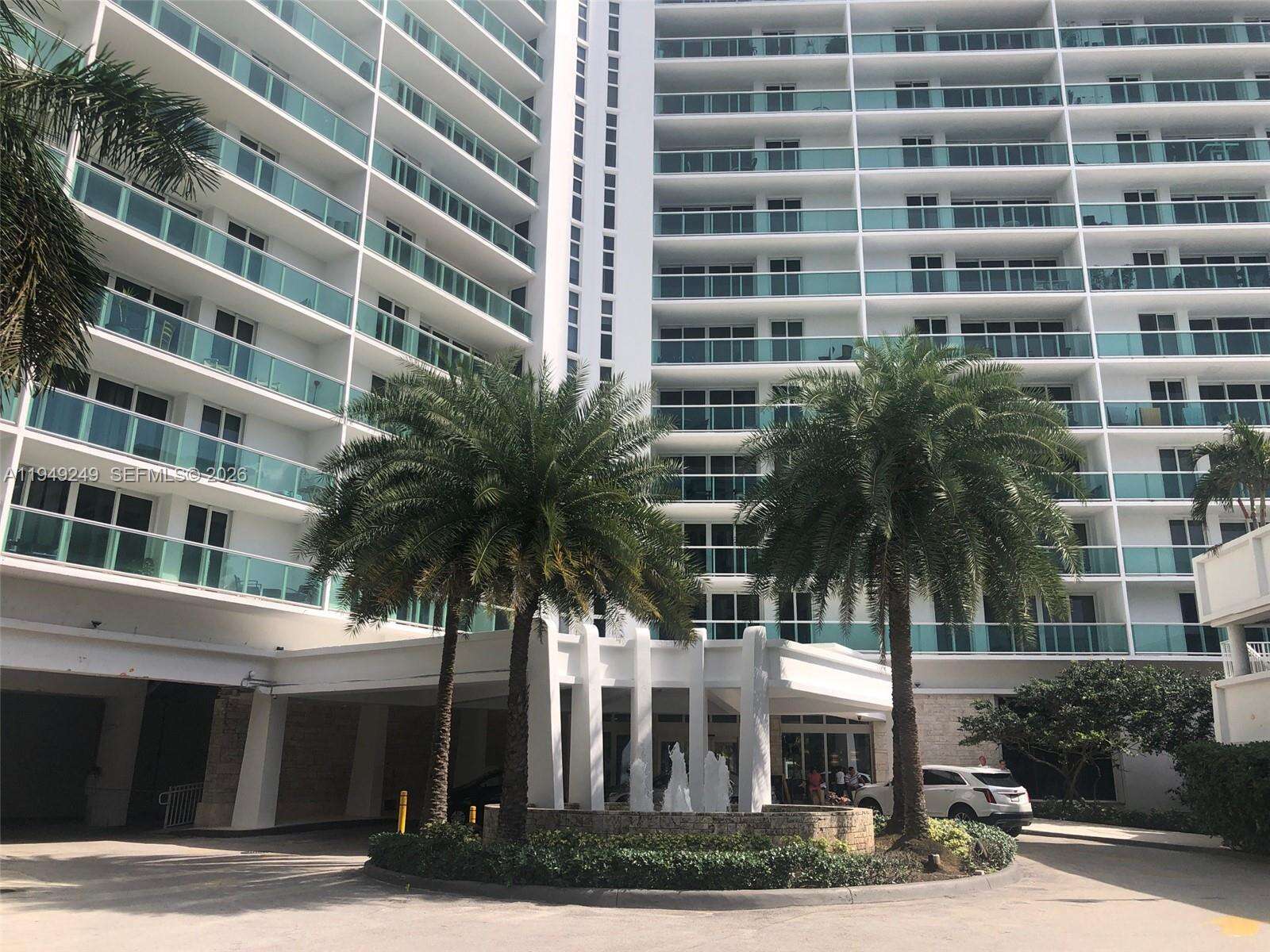 Arlen House at 100 Bayview Dr, Sunny Isles Beach, FL 33160 - For Sale photo 33