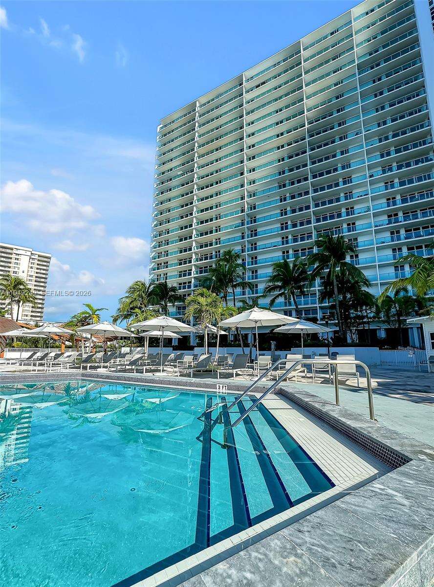 Arlen House at 100 Bayview Dr, Sunny Isles Beach, FL 33160 - For Sale photo 40