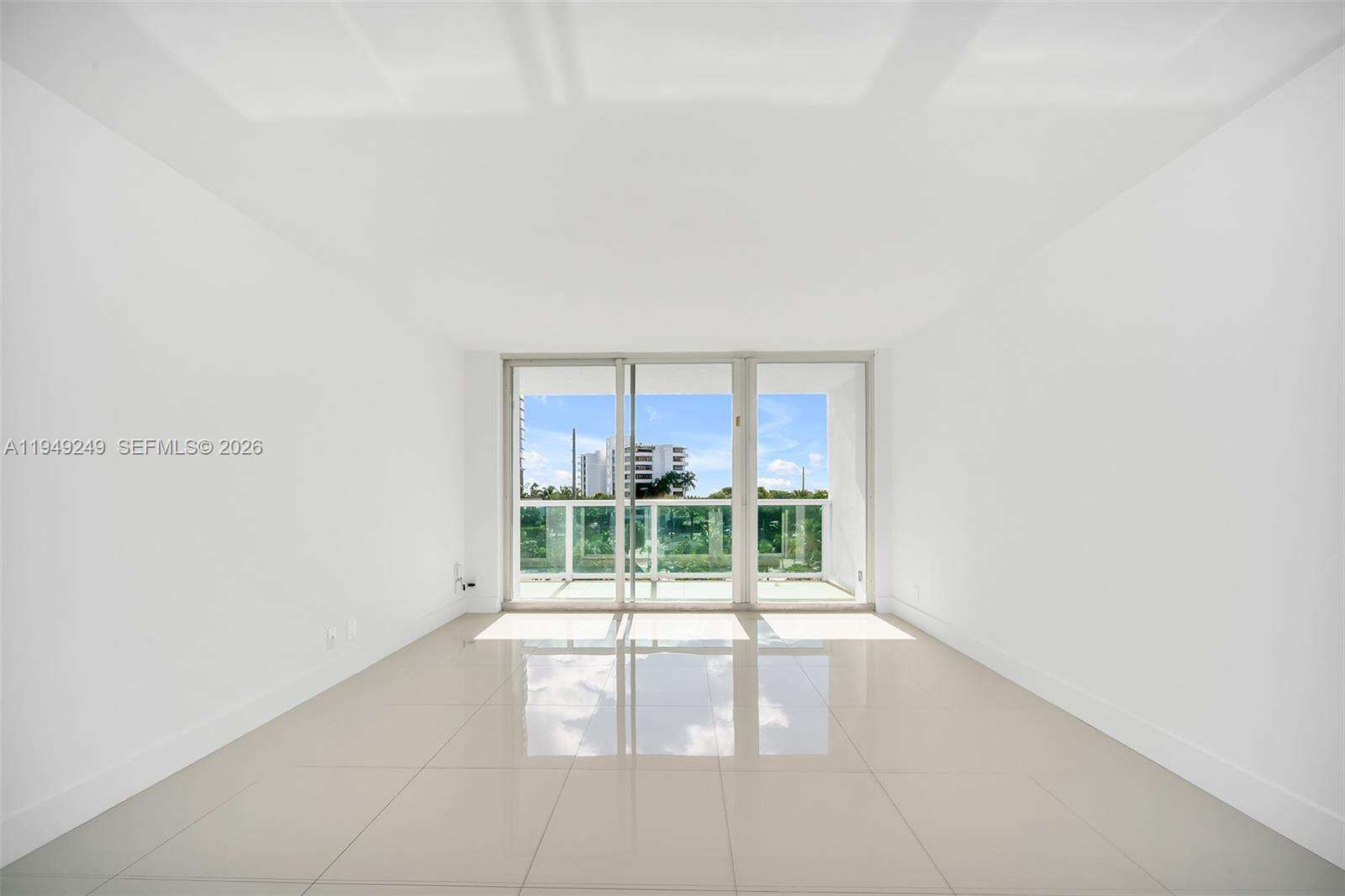 Arlen House at 100 Bayview Dr, Sunny Isles Beach, FL 33160 - For Sale photo 5