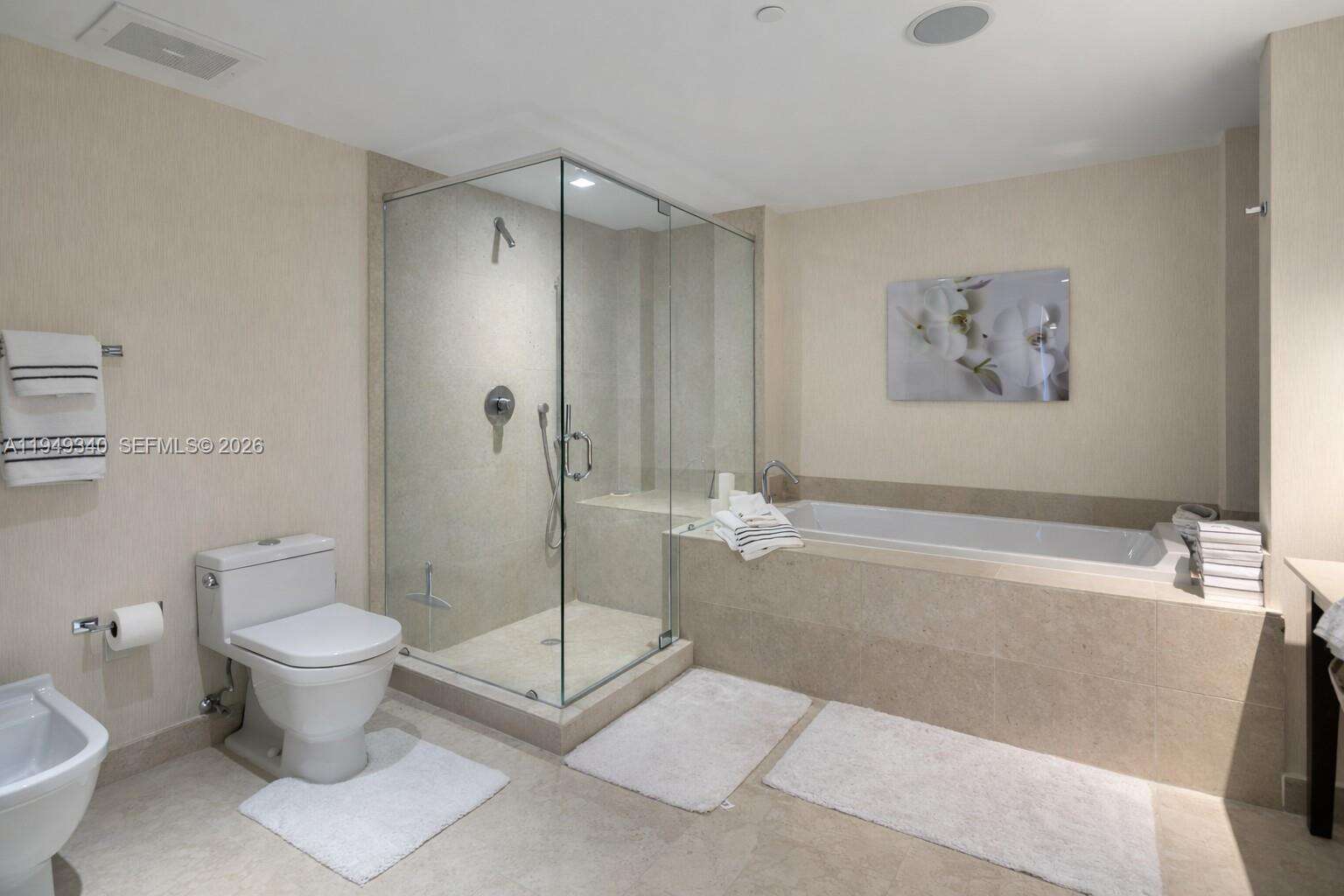 ICONBRICKELL CONDO NO 1 - 465 Brickell Ave, Miami, FL 33131 | Picture 11