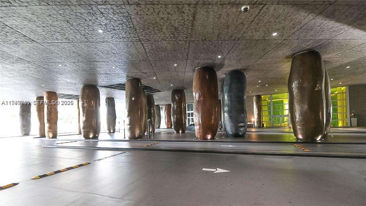 ICONBRICKELL CONDO NO 1 - 465 Brickell Ave, Miami, FL 33131 | Picture 24