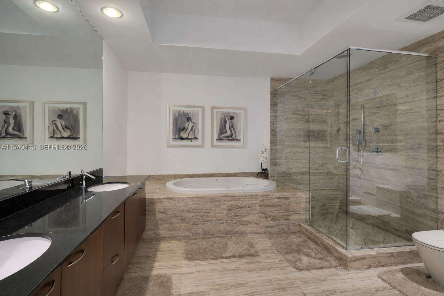 TDR TOWER III - 15811 Collins Ave, Sunny Isles Beach, FL 33160 | Picture 7