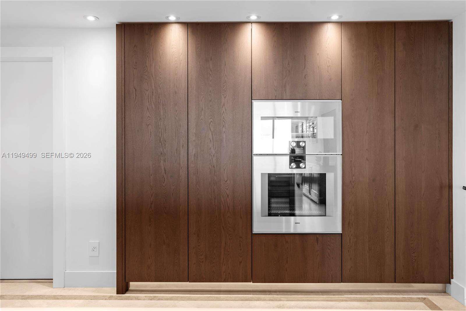 SANTA MARIA - 1643 Brickell Ave, Miami, FL 33129 | Picture 11