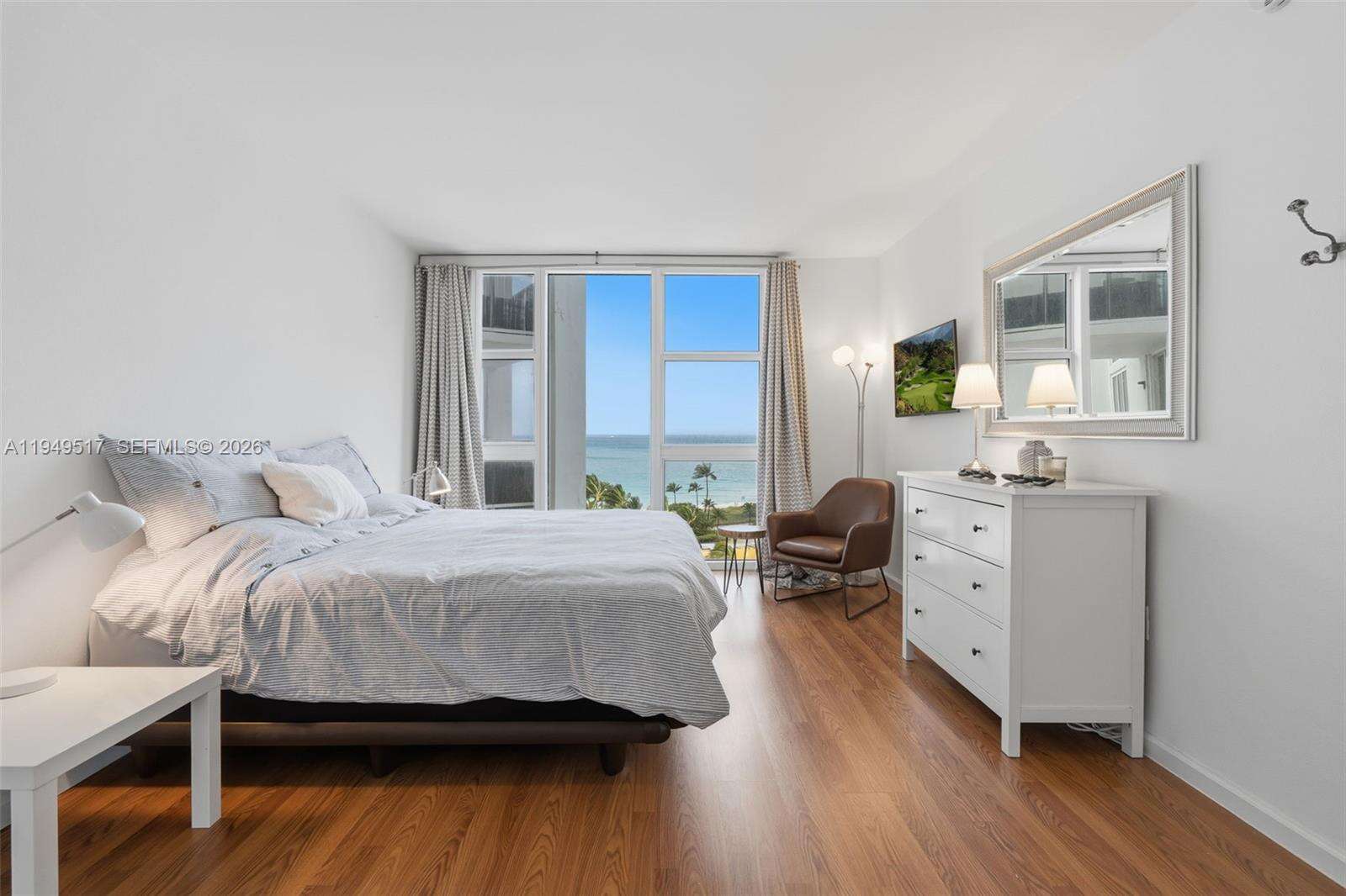 HARBOUR HOUSE - 10275 Collins Ave, Bal Harbour, FL 33154 | Picture 21