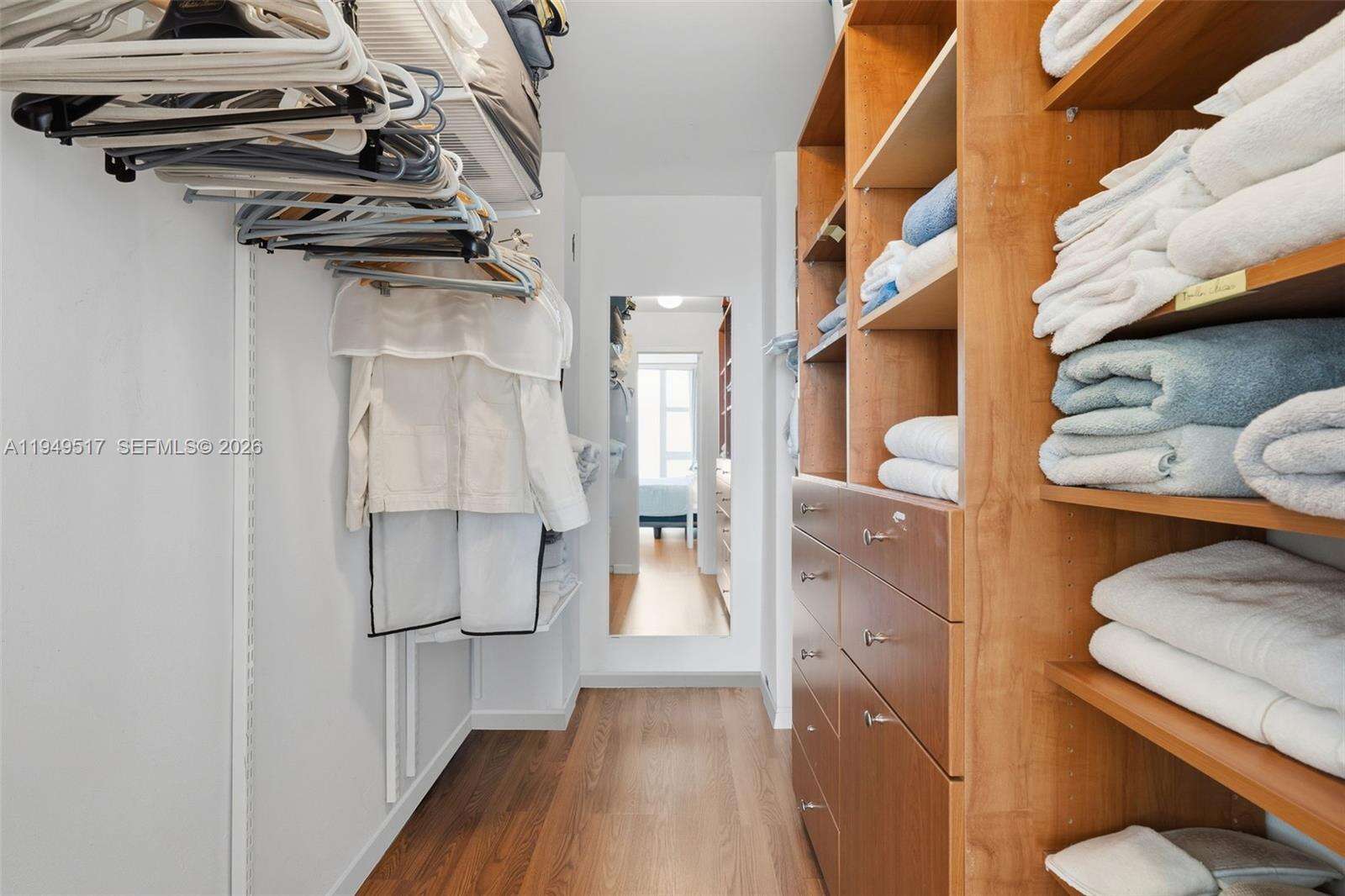 HARBOUR HOUSE - 10275 Collins Ave, Bal Harbour, FL 33154 | Picture 24