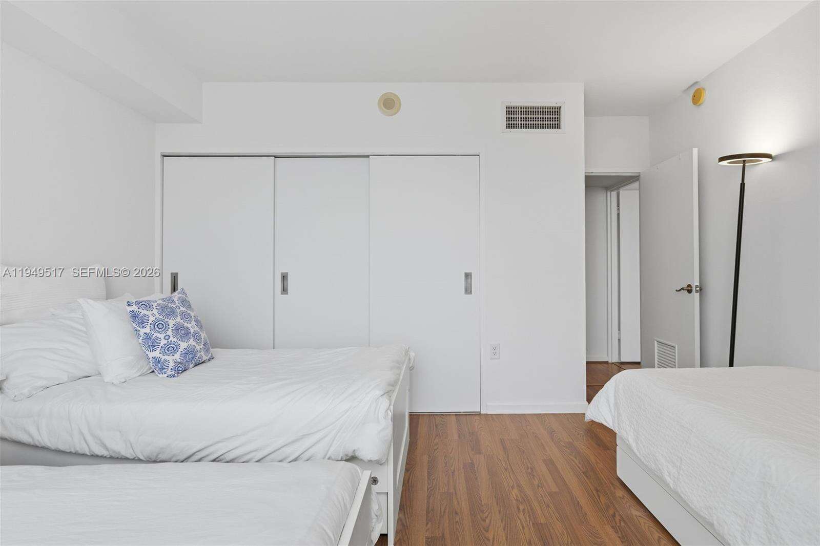 HARBOUR HOUSE - 10275 Collins Ave, Bal Harbour, FL 33154 | Picture 27