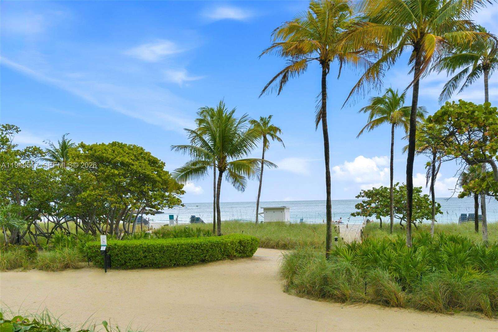 HARBOUR HOUSE - 10275 Collins Ave, Bal Harbour, FL 33154 | Picture 35