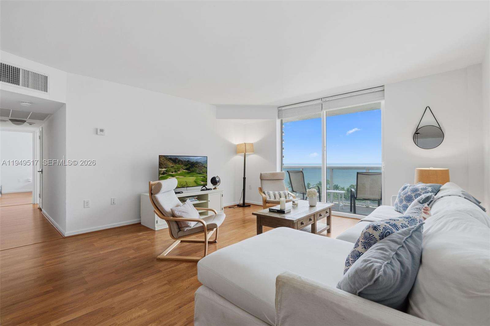 HARBOUR HOUSE - 10275 Collins Ave, Bal Harbour, FL 33154 | Picture 7