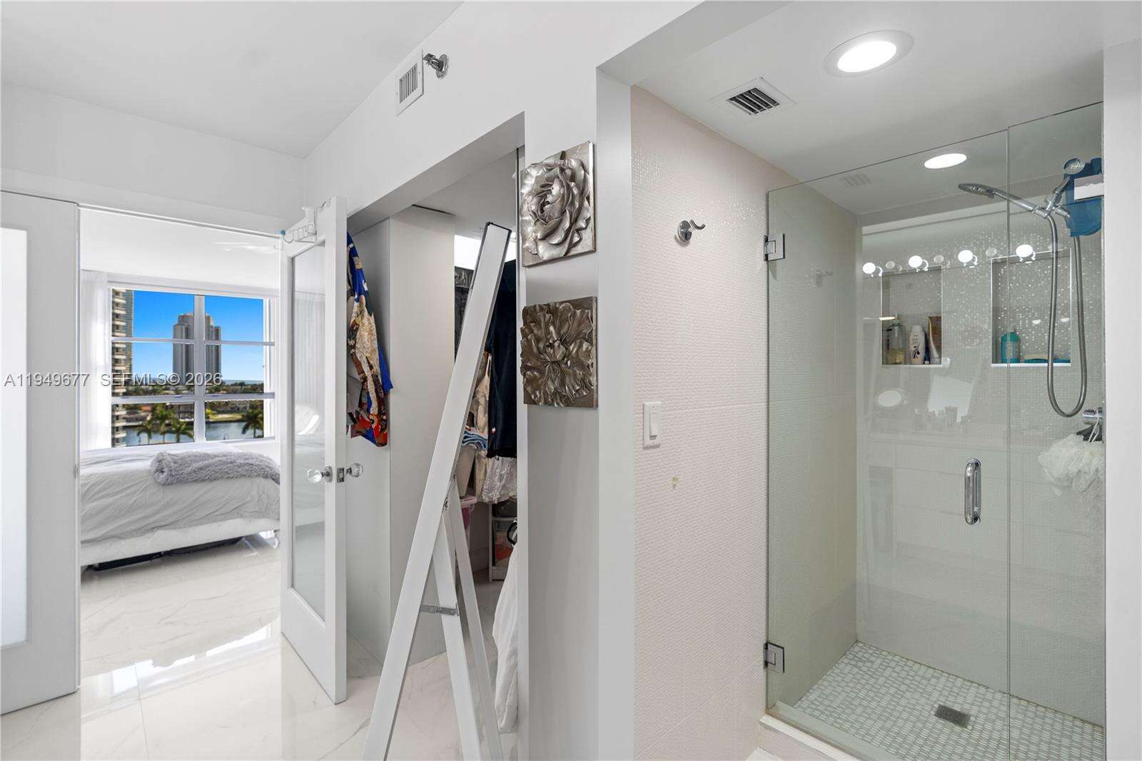 Mystic Pointe 1 at 3600 Mystic Pointe Dr, Aventura, FL 33180 - For Sale photo 11