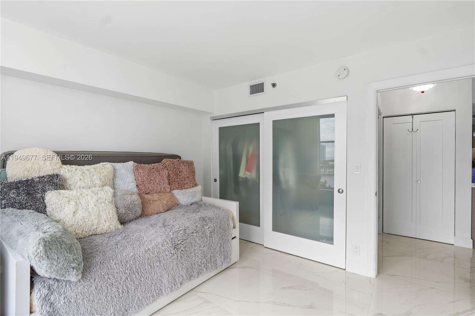 Mystic Pointe 1 at 3600 Mystic Pointe Dr, Aventura, FL 33180 - For Sale photo 14