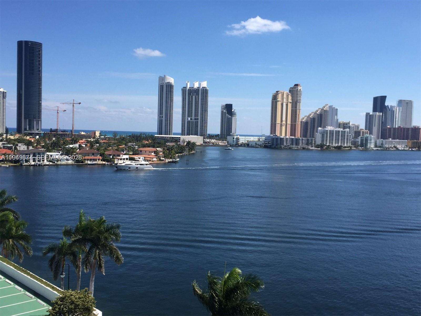 Mystic Pointe 1 at 3600 Mystic Pointe Dr, Aventura, FL 33180 - For Sale photo 17