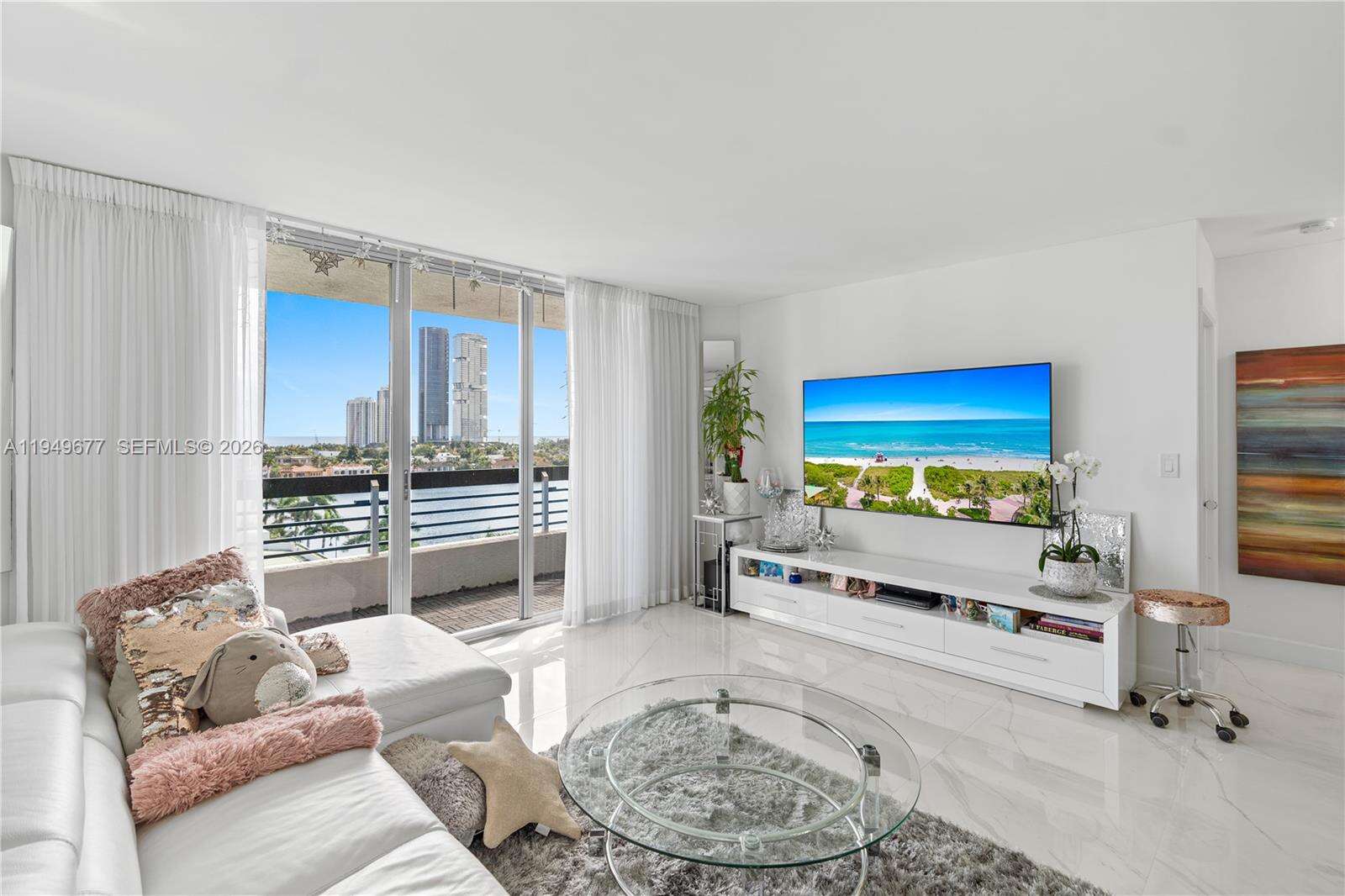 Mystic Pointe 1 at 3600 Mystic Pointe Dr, Aventura, FL 33180 - For Sale photo 18