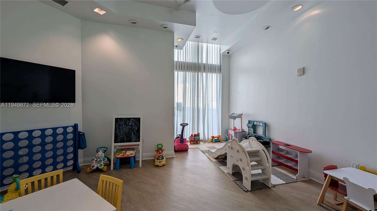 Wind By Neo at 350 Miami Ave, Miami, FL 33130 - For Sale photo 17