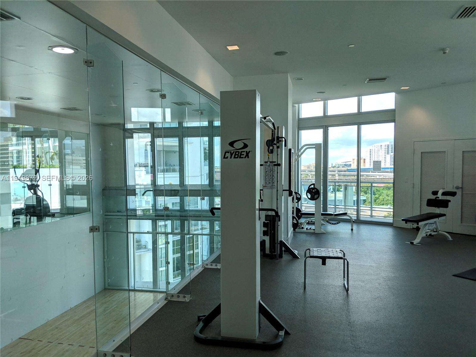 Wind By Neo at 350 Miami Ave, Miami, FL 33130 - For Sale photo 31