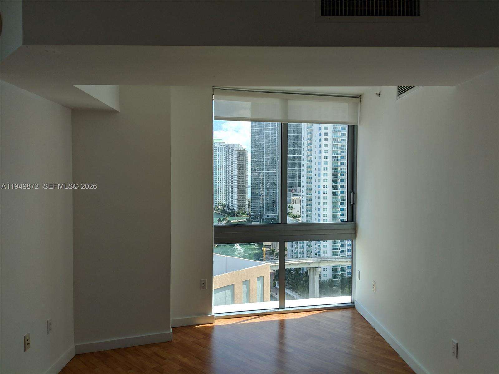 Wind By Neo at 350 Miami Ave, Miami, FL 33130 - For Sale photo 37