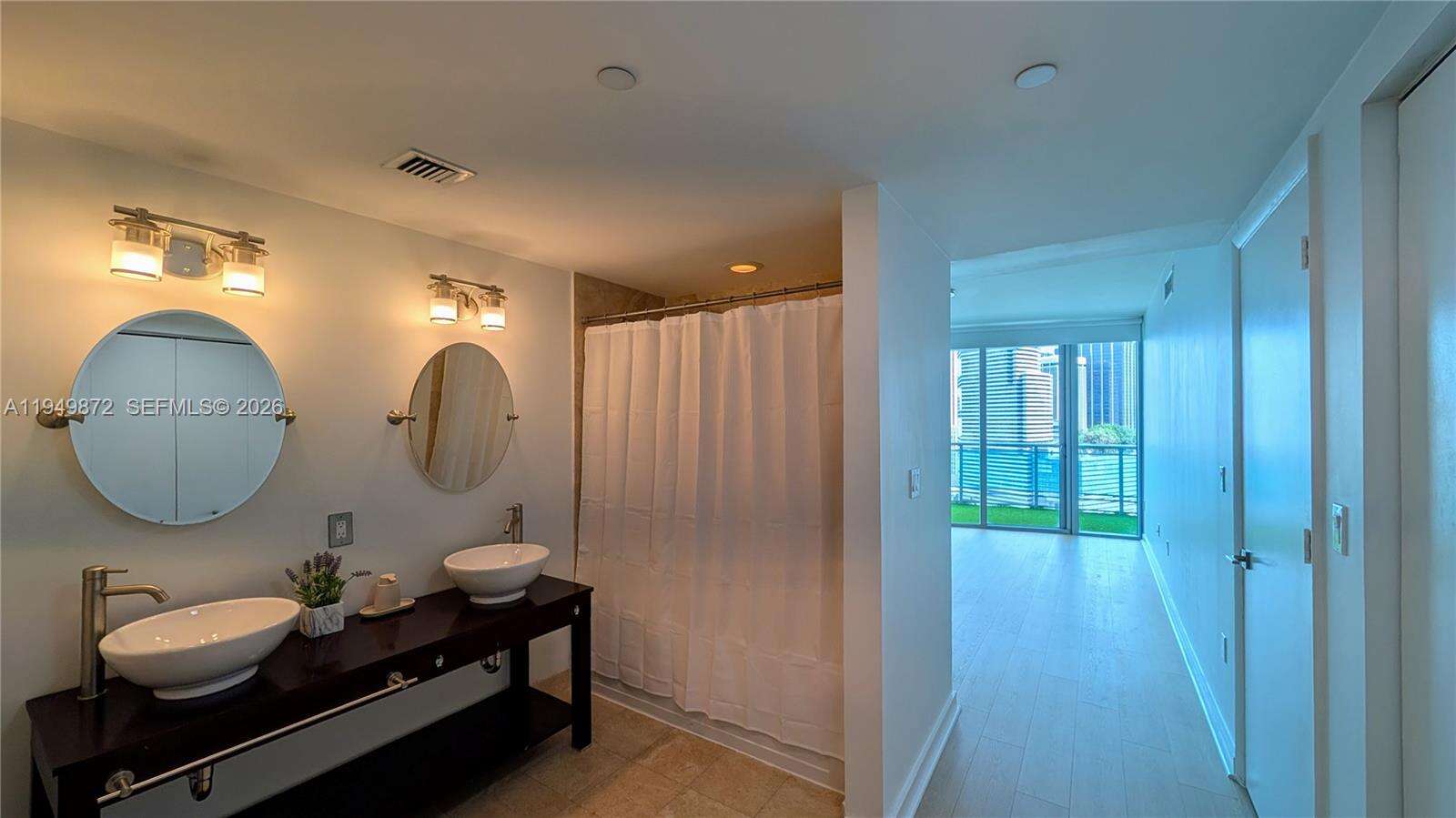 Wind By Neo at 350 Miami Ave, Miami, FL 33130 - For Sale photo 7