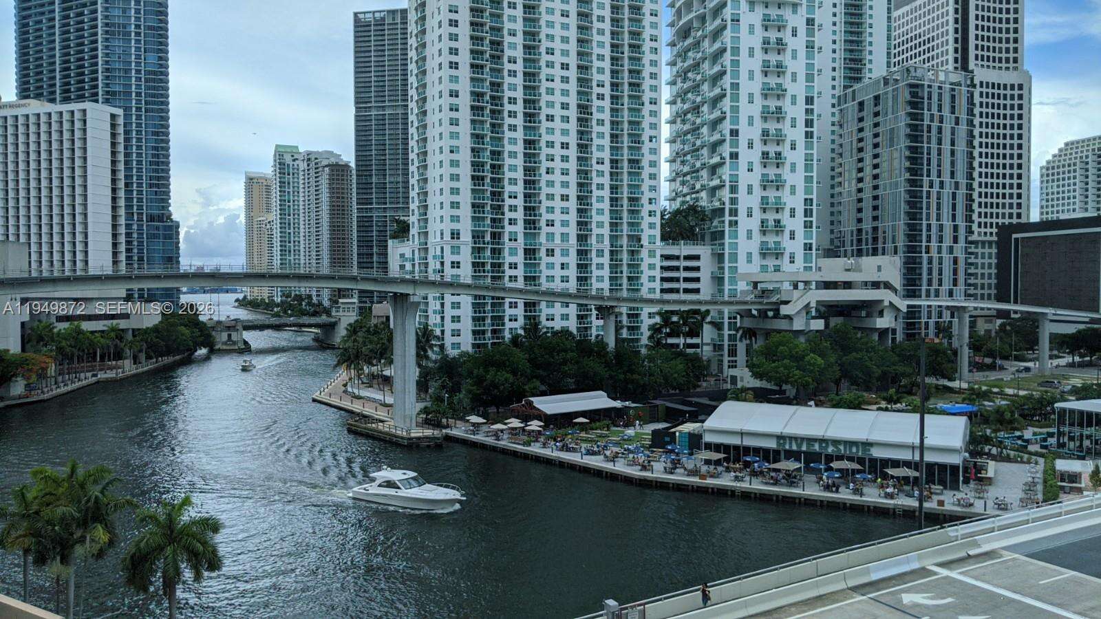 Wind By Neo at 350 Miami Ave, Miami, FL 33130 - For Sale photo 85