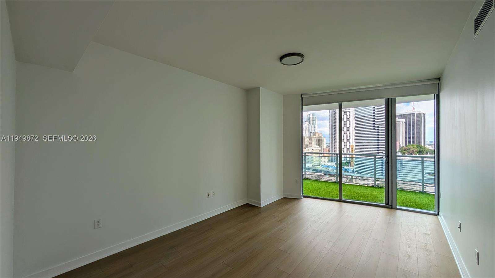 Wind By Neo at 350 Miami Ave, Miami, FL 33130 - For Sale photo 10