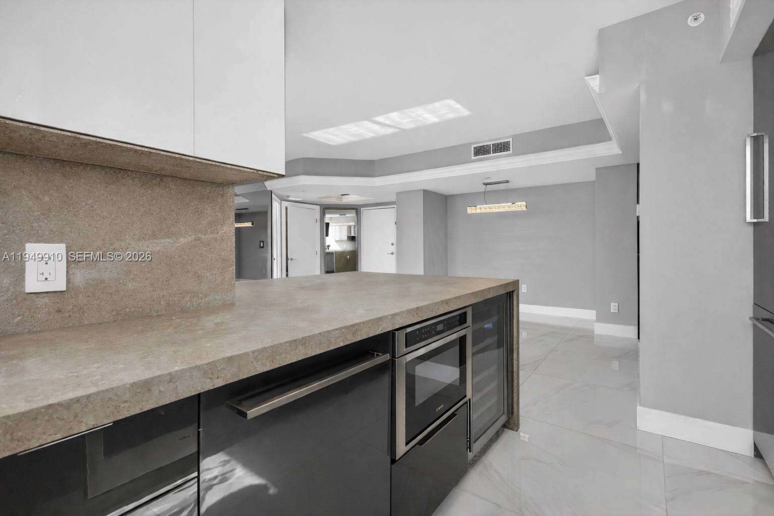 THE WAVERLY AT SOUTH BEACH - 1330 W Ave, Miami Beach, FL 33139 | Picture 11