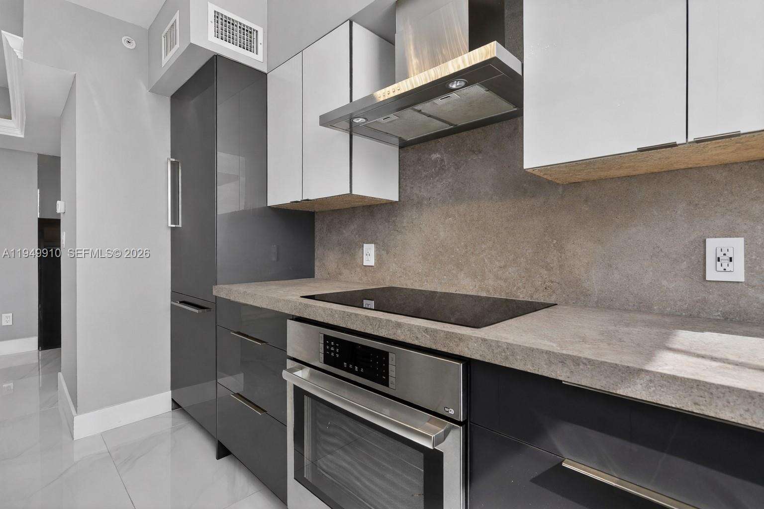 THE WAVERLY AT SOUTH BEACH - 1330 W Ave, Miami Beach, FL 33139 | Picture 12