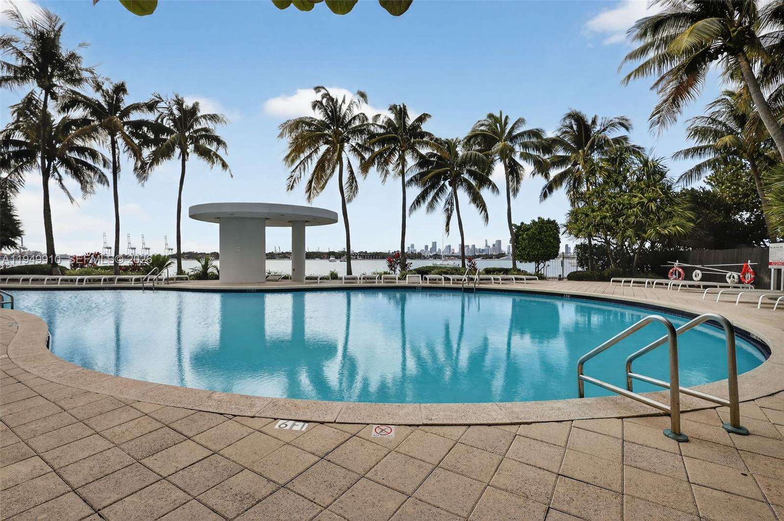 THE WAVERLY AT SOUTH BEACH - 1330 W Ave, Miami Beach, FL 33139 | Picture 39