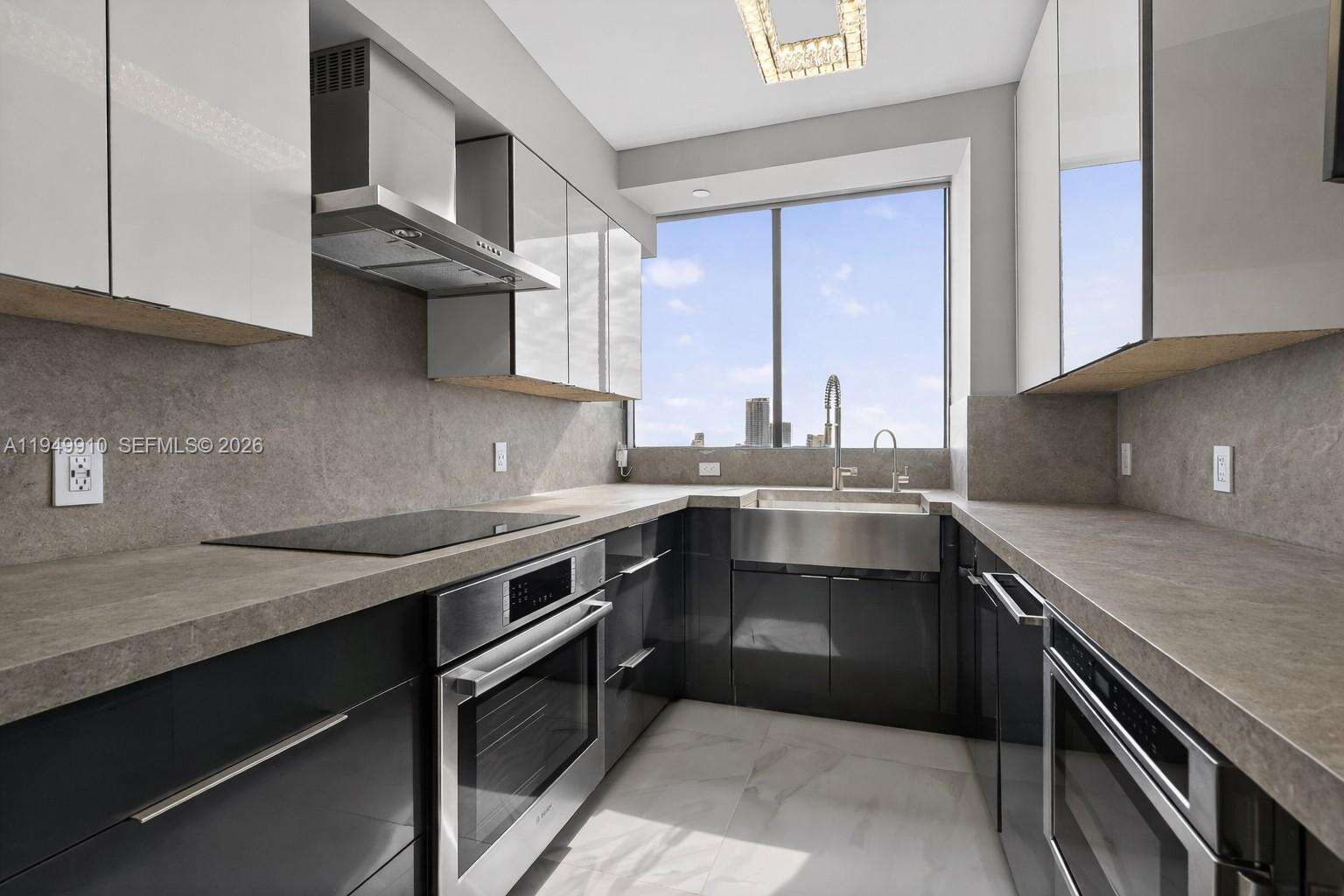 THE WAVERLY AT SOUTH BEACH - 1330 W Ave, Miami Beach, FL 33139 | Picture 9