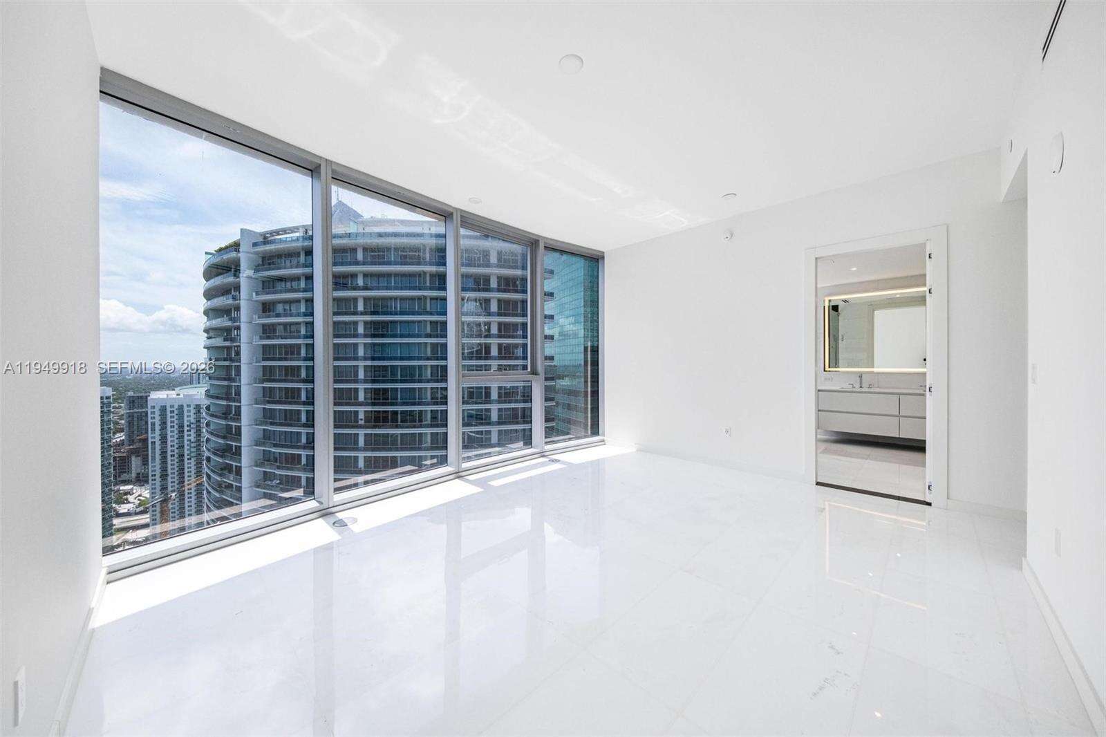 ASTON MARTIN RESIDENCES - 300 Biscayne Blvd Way, Miami, FL 33131 | Picture 11