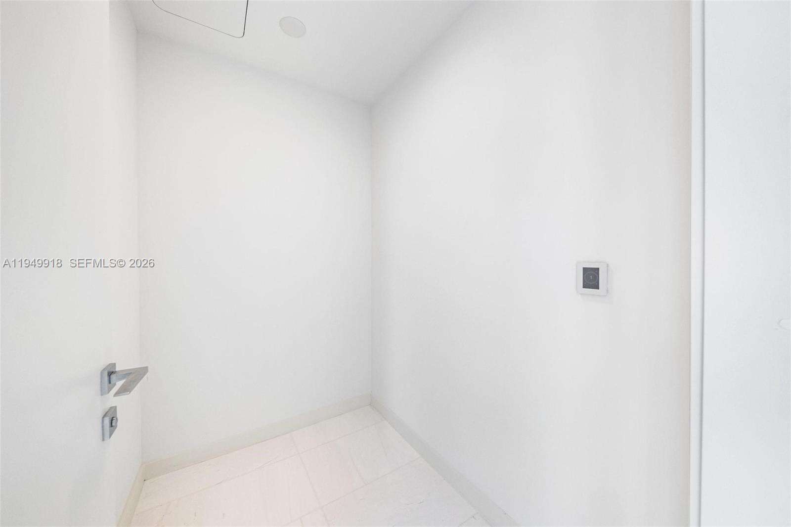 ASTON MARTIN RESIDENCES - 300 Biscayne Blvd Way, Miami, FL 33131 | Picture 31