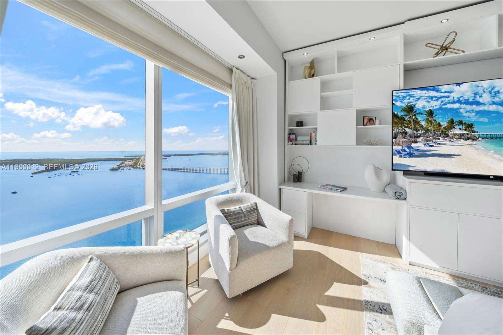 MILLENNIUM TOWER - 1425 Brickell Ave, Miami, FL 33131 | Picture 15