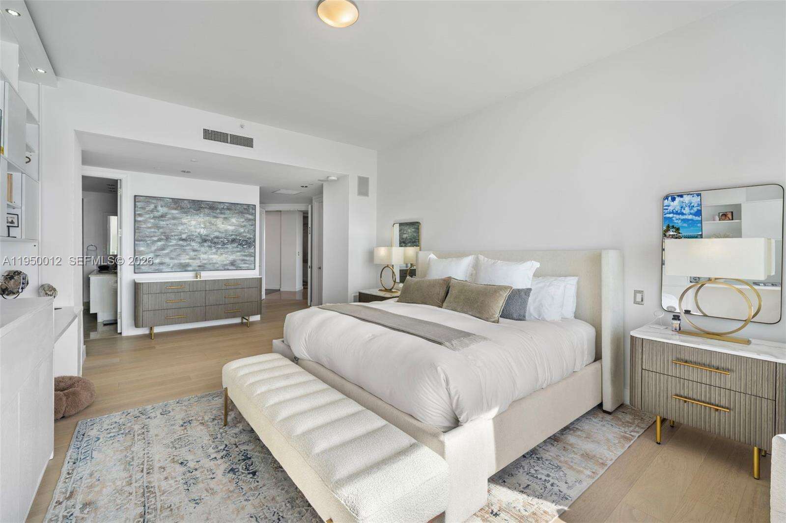 MILLENNIUM TOWER - 1425 Brickell Ave, Miami, FL 33131 | Picture 20