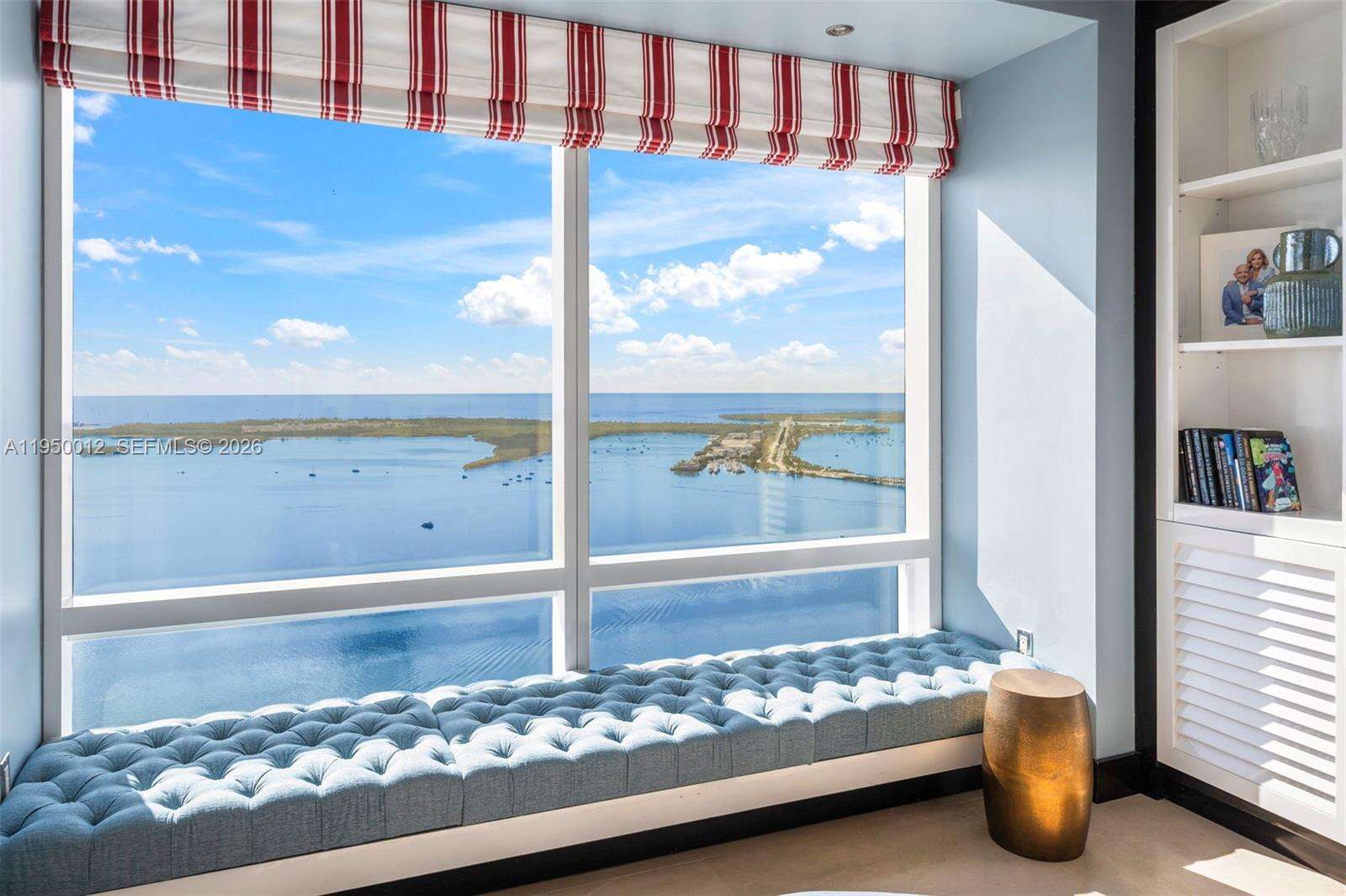 MILLENNIUM TOWER - 1425 Brickell Ave, Miami, FL 33131 | Picture 30