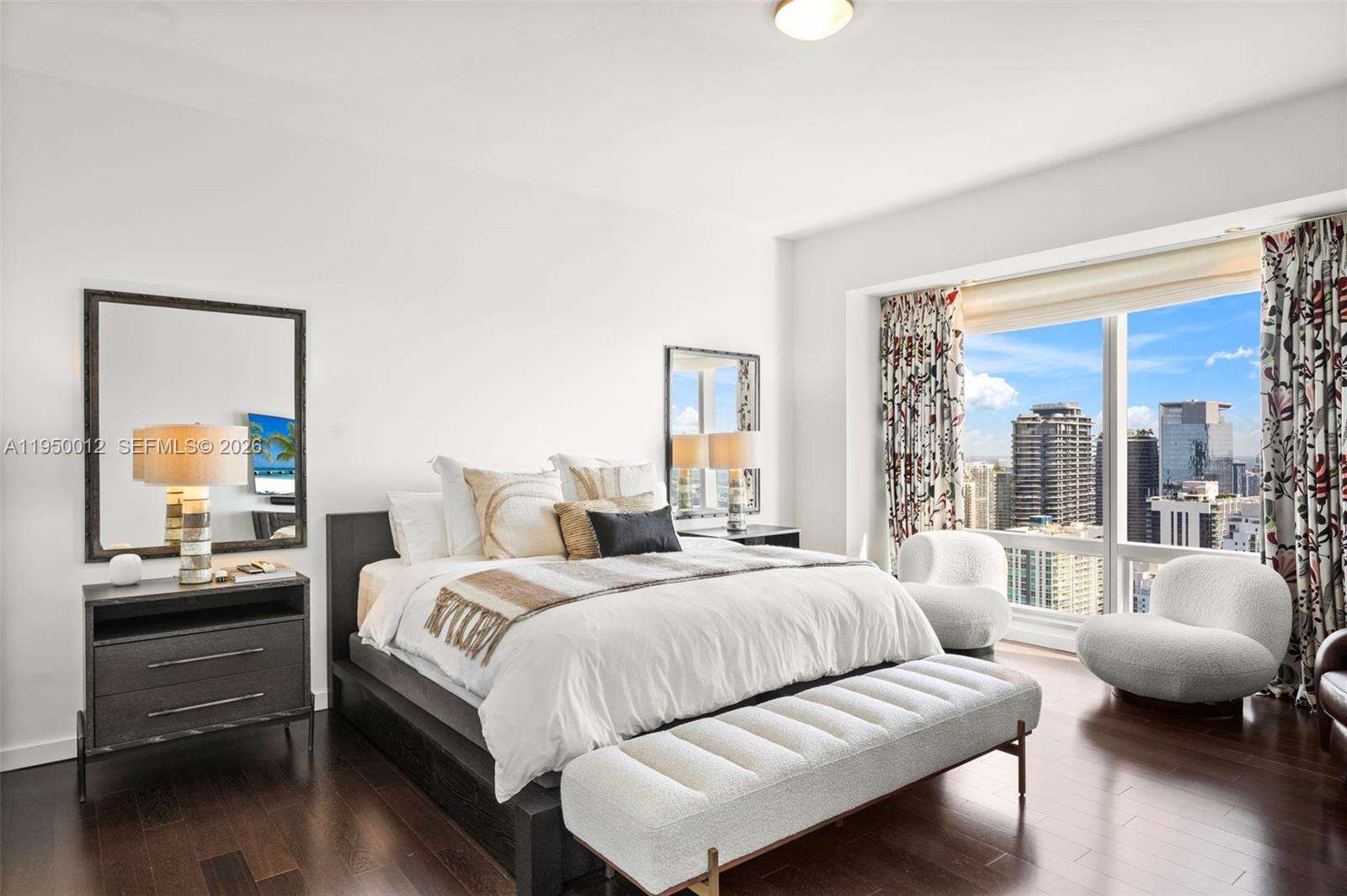 MILLENNIUM TOWER - 1425 Brickell Ave, Miami, FL 33131 | Picture 31