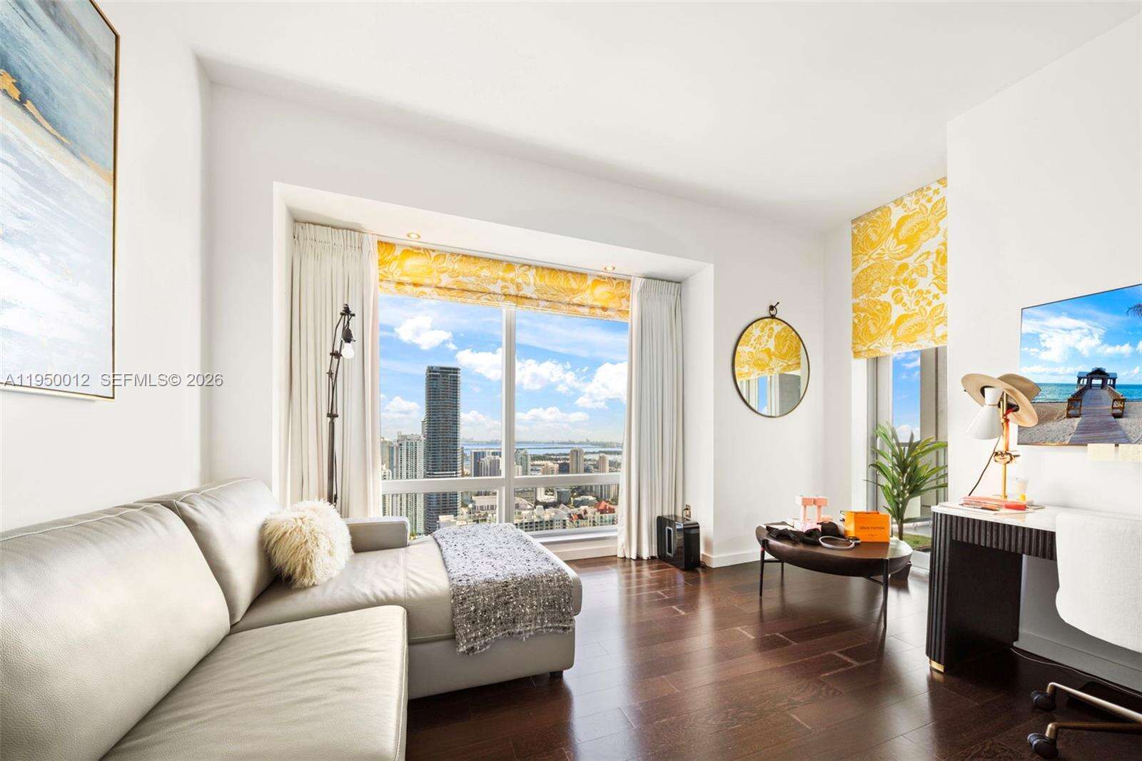 MILLENNIUM TOWER - 1425 Brickell Ave, Miami, FL 33131 | Picture 38