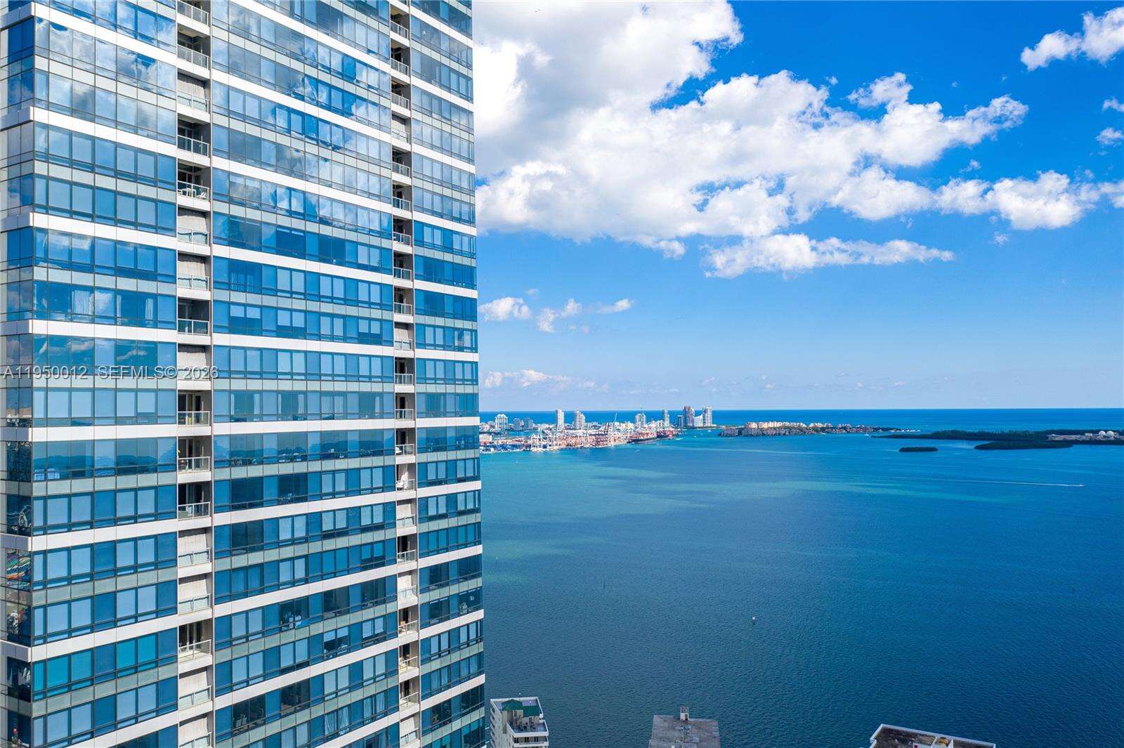 MILLENNIUM TOWER - 1425 Brickell Ave, Miami, FL 33131 | Picture 41