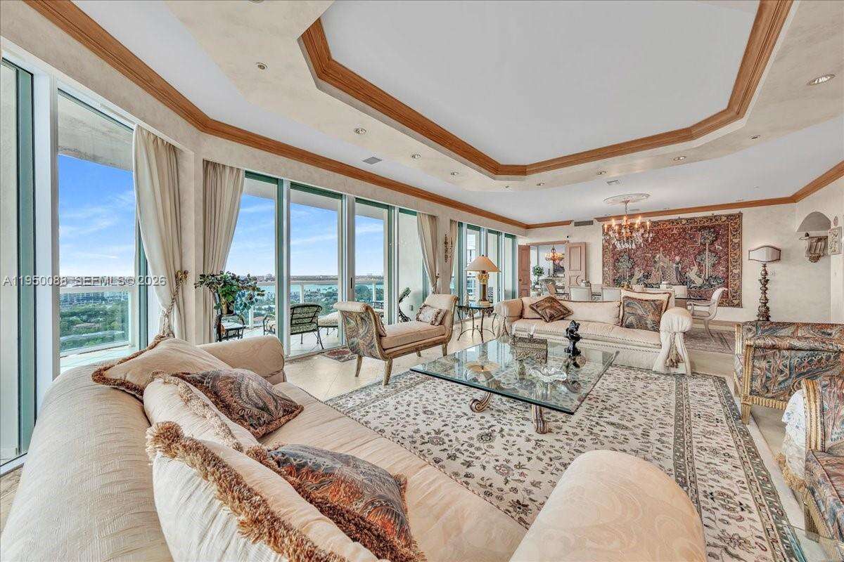 THE PALACE AT BAL HARBOUR - 10101 Collins Ave, Bal Harbour, FL 33154 | Picture 2