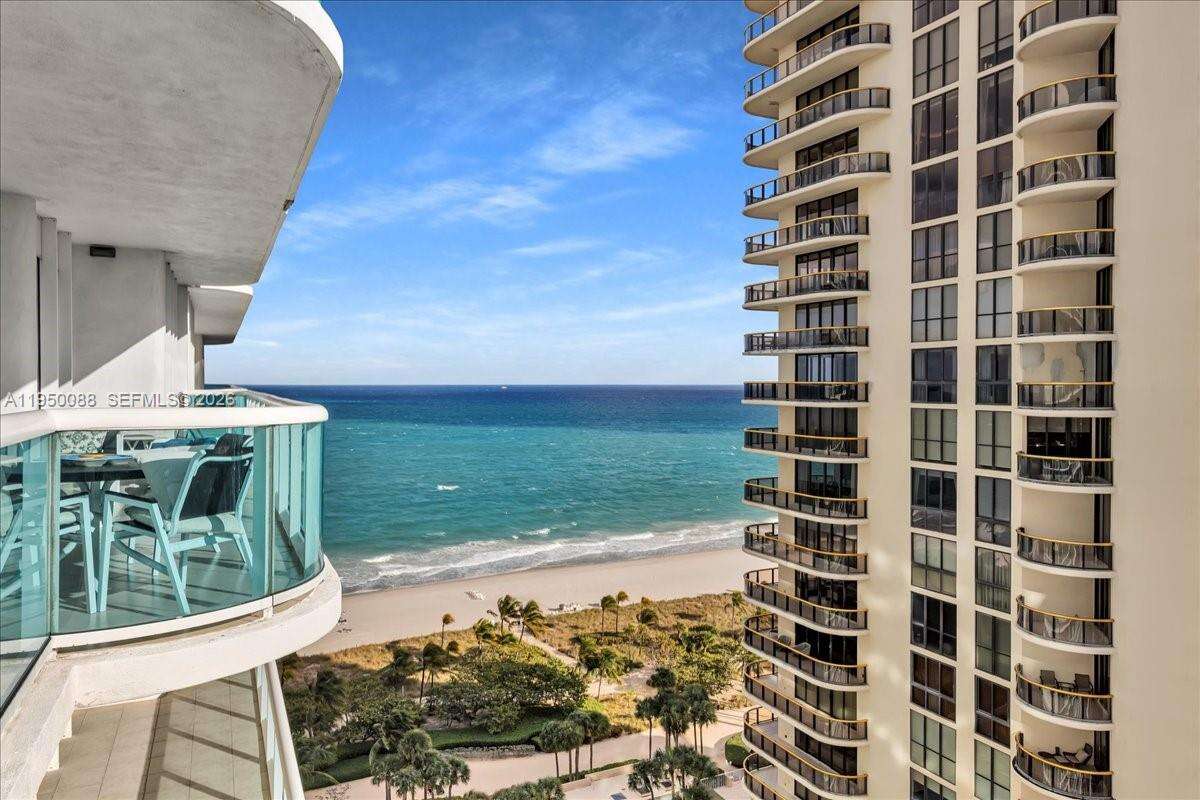 THE PALACE AT BAL HARBOUR - 10101 Collins Ave, Bal Harbour, FL 33154 | Picture 17