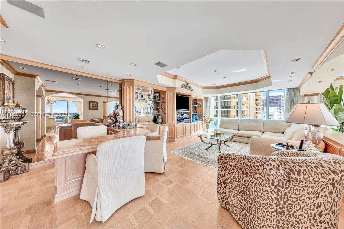 THE PALACE AT BAL HARBOUR - 10101 Collins Ave, Bal Harbour, FL 33154 | Picture 22