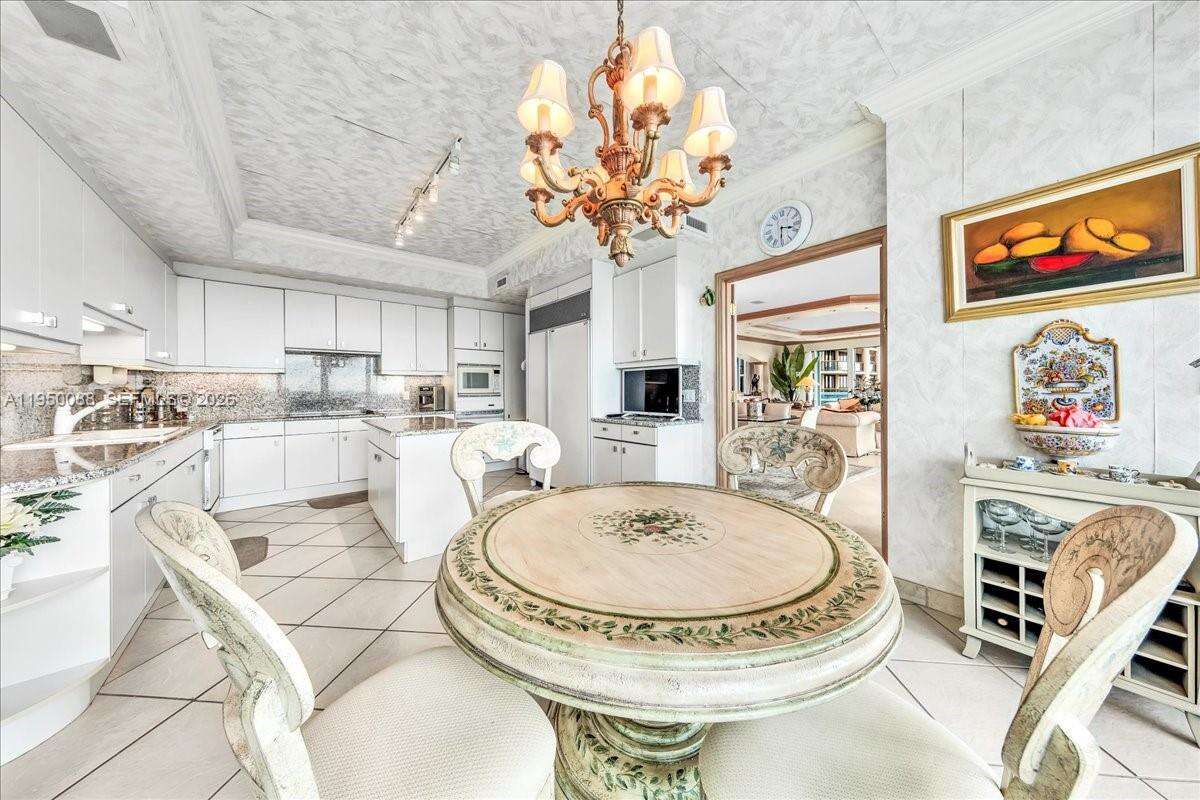 THE PALACE AT BAL HARBOUR - 10101 Collins Ave, Bal Harbour, FL 33154 | Picture 46