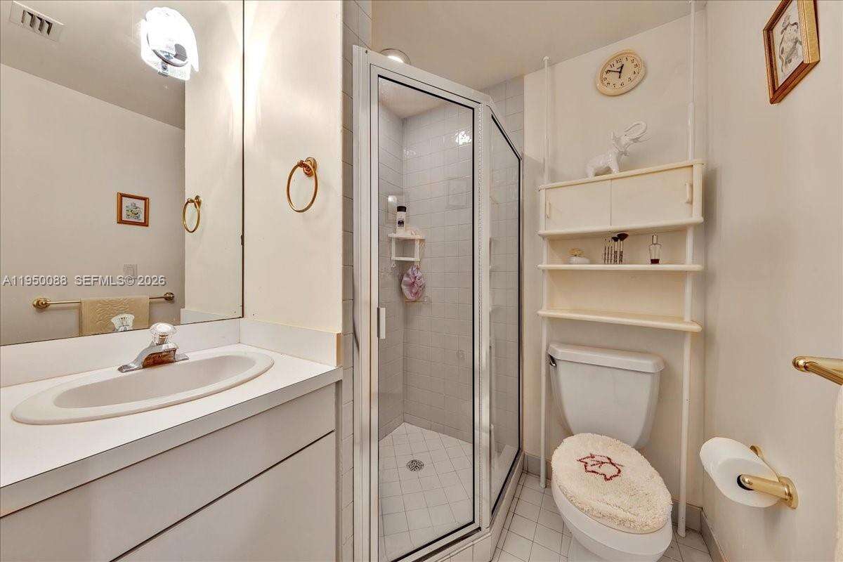 THE PALACE AT BAL HARBOUR - 10101 Collins Ave, Bal Harbour, FL 33154 | Picture 62